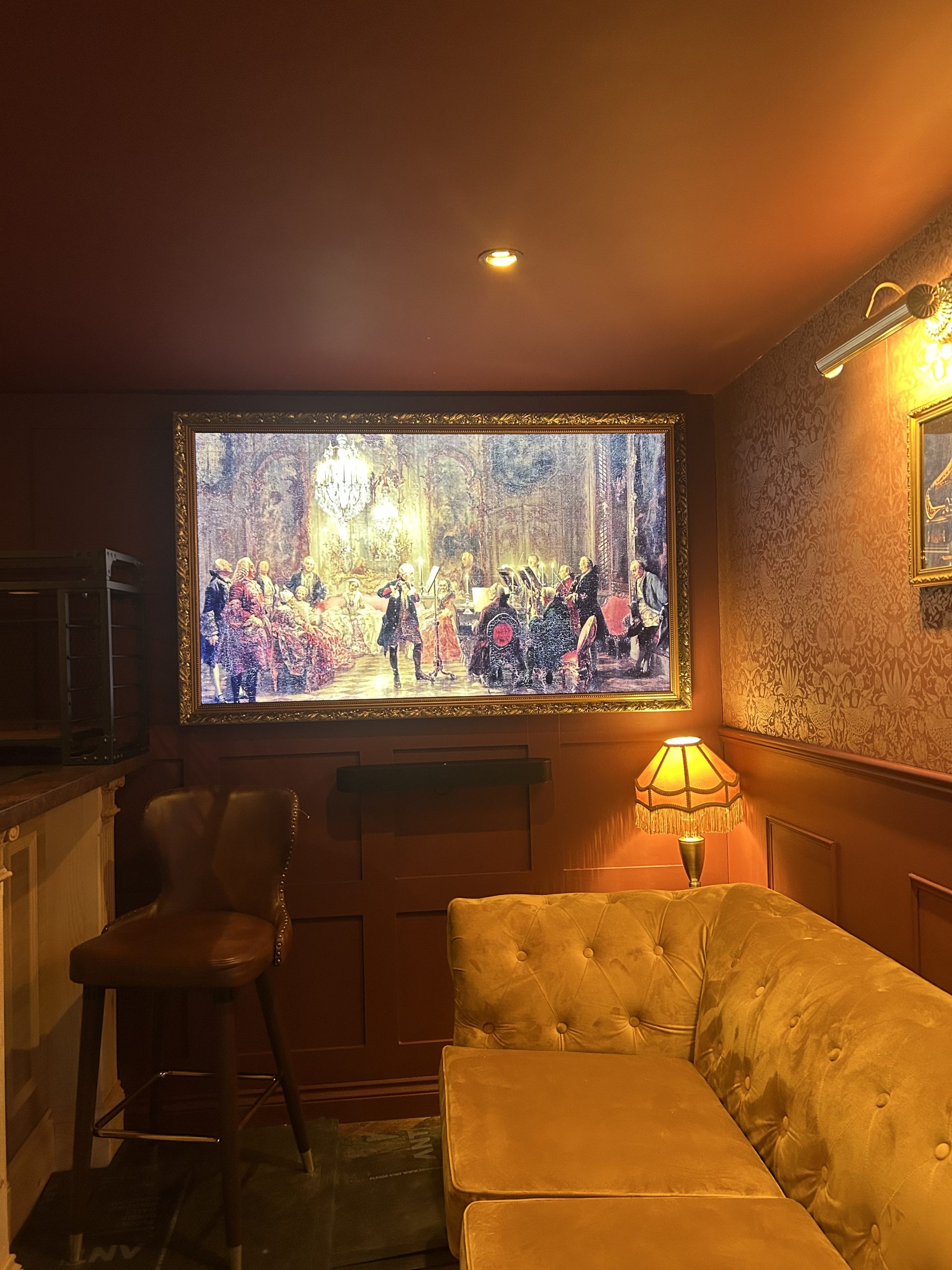 Regal Gold TV frame for the samsung frame tv